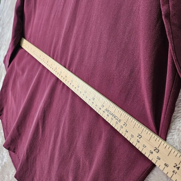 NWT Aritzia Babaton CAHUN Rich Maroon Silk Viscose Shirt w/ Shoulder Pads Size L - Picture 7 of 16